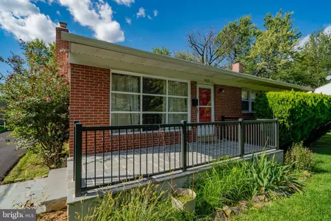 Exterior - 502 S Beechfield Ave, Baltimore, MD 21229 photo 2 of 4