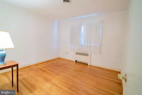 Bedroom - 502 S Beechfield Ave, Baltimore, MD 21229 photo 2 of 2