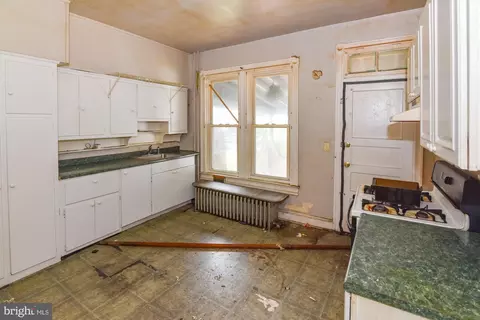 Kitchen - 512 E 35th St, Baltimore, MD 21218 photo 1 of 1