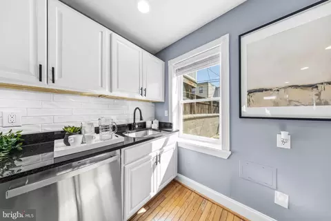 Kitchen - 1731 William St, Baltimore, MD 21230 photo 3 of 6