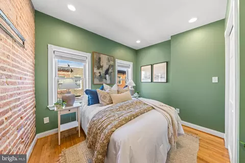 Bedroom - 1731 William St, Baltimore, MD 21230 photo 1 of 4