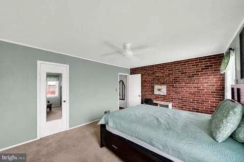 Bedroom - 4021 Elmora Ave, Baltimore, MD 21213 photo 2 of 4