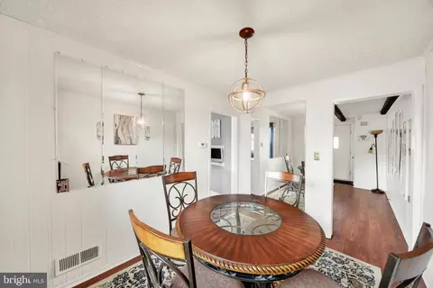 Dining - 4021 Elmora Ave, Baltimore, MD 21213 photo 2 of 3