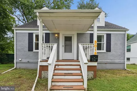 Exterior - 3015 Grindon Ave, Baltimore, MD 21214 photo 3 of 9