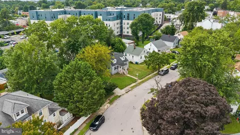 View/Area - 3015 Grindon Ave, Baltimore, MD 21214 photo 1 of 7