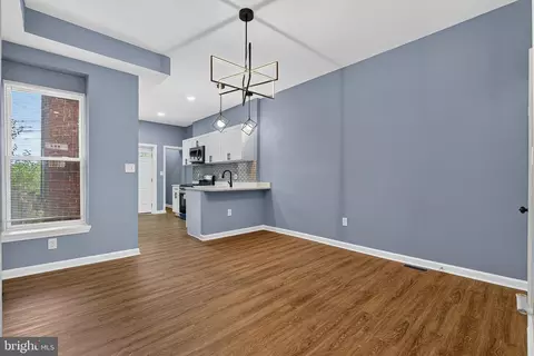 Entry Way - 715 E 23rd St, Baltimore, MD 21218 photo 2 of 7