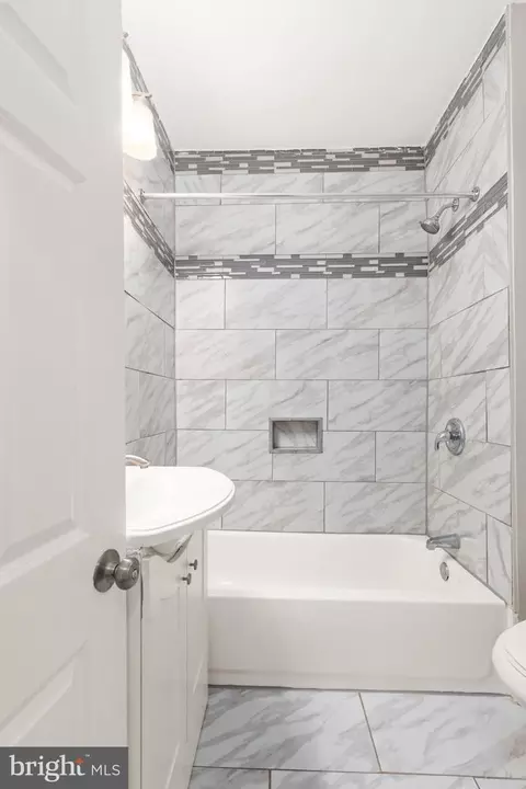 Bath - 4032 Fairfax Rd, Baltimore, MD 21216 photo 1 of 2