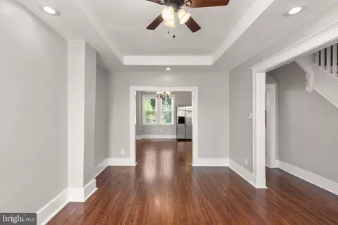 Entry Way - 4032 Fairfax Rd, Baltimore, MD 21216 photo 1 of 4