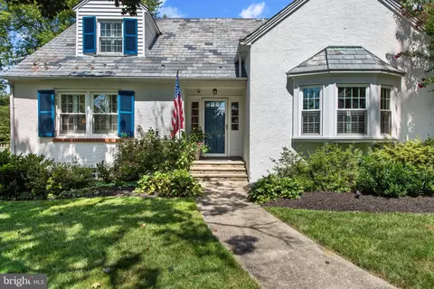 Exterior - 304 Cedarcroft Rd, Baltimore, MD 21212 photo 5 of 5