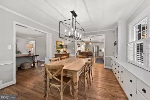Dining - 304 Cedarcroft Rd, Baltimore, MD 21212 photo 2 of 3