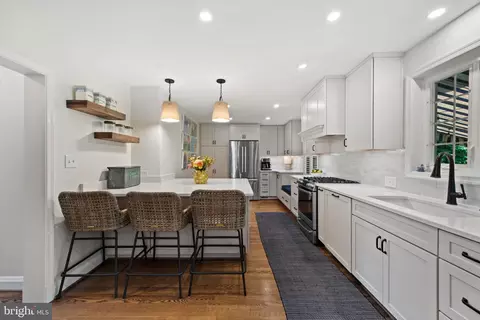 Kitchen - 304 Cedarcroft Rd, Baltimore, MD 21212 photo 3 of 3
