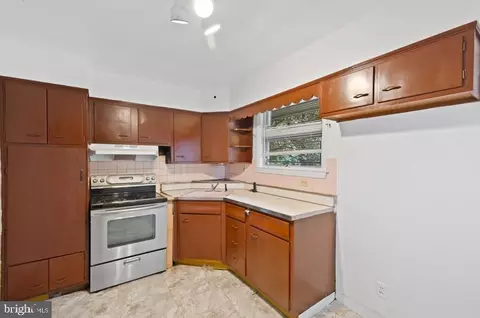 4109 Westview Rd, Baltimore, MD 21218 photo 12