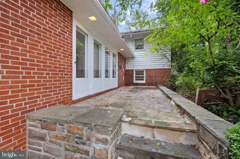 4109 Westview Rd, Baltimore, MD 21218 photo 2