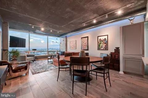 Dining - 1200 Steuart St #528, Baltimore, MD 21230 photo 3 of 6