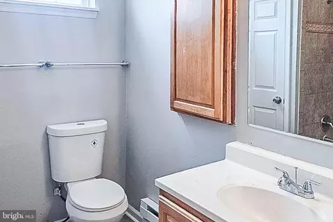 Bath - 346 S Payson St, Baltimore, MD 21223 photo 1 of 3