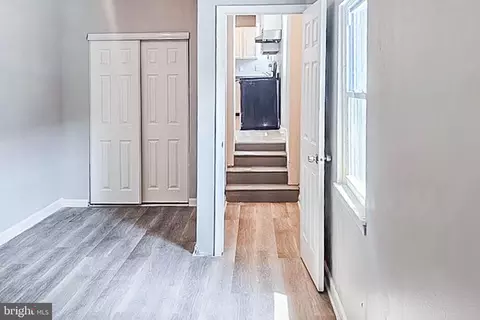 Entry Way - 346 S Payson St, Baltimore, MD 21223 photo 2 of 4