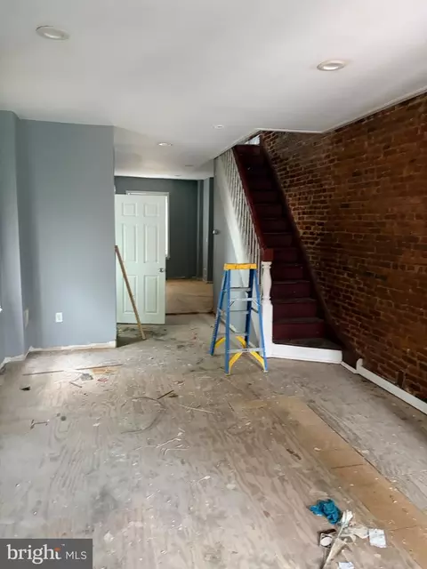 1605 Cliftview Ave, Baltimore, MD 21213 photo 2