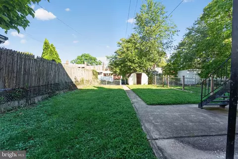 Exterior - 3720 Greenvale Rd, Baltimore, MD 21229 photo 3 of 3