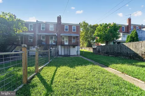 Exterior - 3720 Greenvale Rd, Baltimore, MD 21229 photo 1 of 3