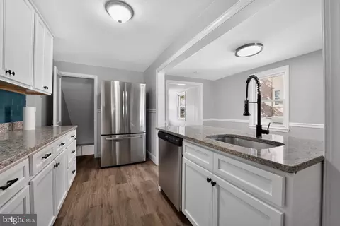 Kitchen - 3720 Greenvale Rd, Baltimore, MD 21229 photo 1 of 1