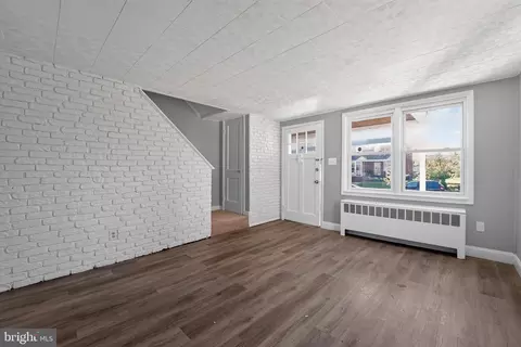 Living - 3720 Greenvale Rd, Baltimore, MD 21229 photo 1 of 1