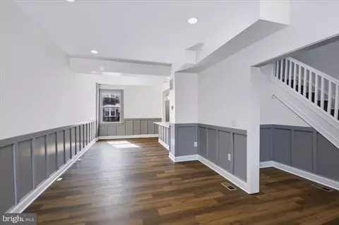 Entry Way - 3507 W Garrison Ave, Baltimore, MD 21215 photo 16 of 27