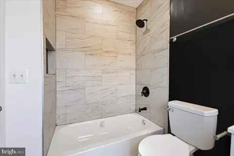 Bath - 3507 W Garrison Ave, Baltimore, MD 21215 photo 2 of 2