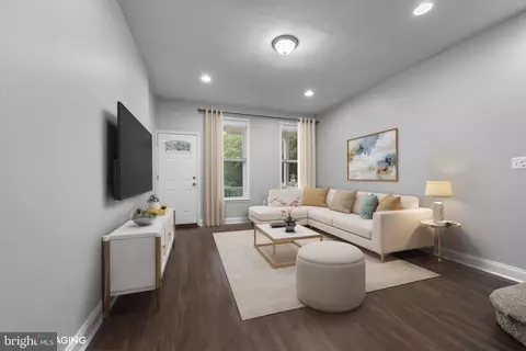 Living - 442 S Augusta Ave, Baltimore, MD 21229 photo 1 of 1