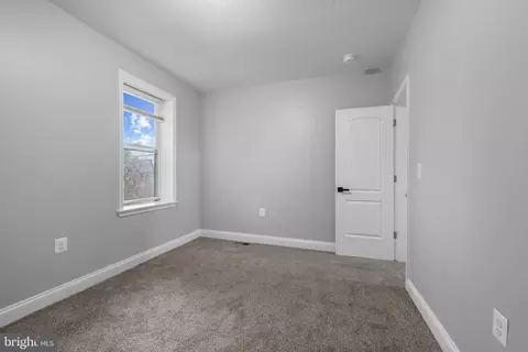 Bedroom - 442 S Augusta Ave, Baltimore, MD 21229 photo 3 of 3
