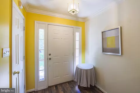 Entry Way - 5212 Tabard Ct, Baltimore, MD 21212 photo 1 of 2