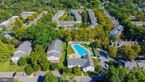 View/Area - 5212 Tabard Ct, Baltimore, MD 21212 photo 10 of 10
