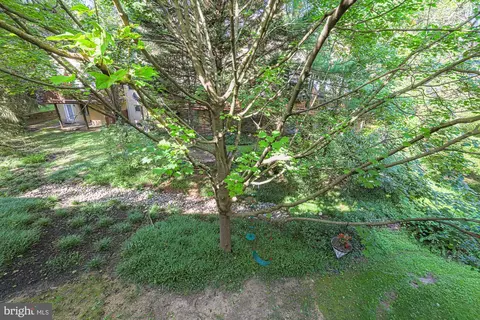 Exterior - 5212 Tabard Ct, Baltimore, MD 21212 photo 3 of 8