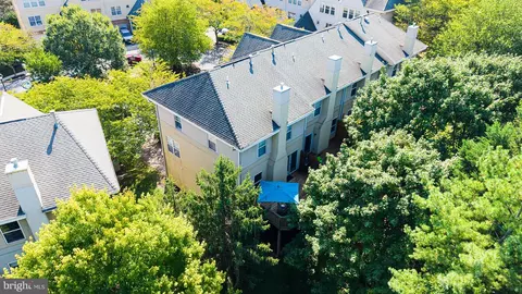View/Area - 5212 Tabard Ct, Baltimore, MD 21212 photo 3 of 10