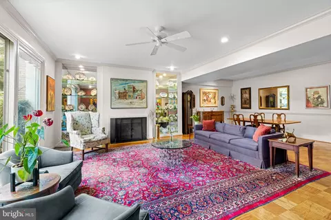 Living - 4 Hamlet Hill Rd, Baltimore, MD 21210 photo 2 of 2