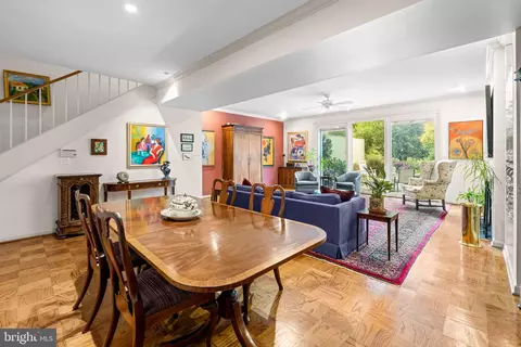 Dining - 4 Hamlet Hill Rd, Baltimore, MD 21210 photo 2 of 3