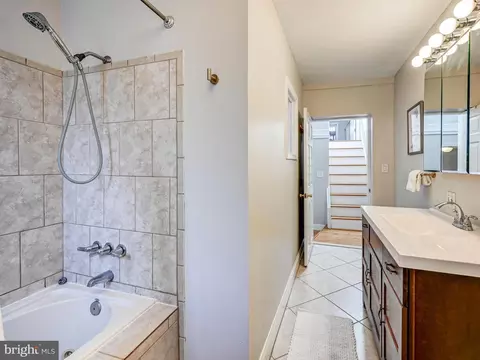 Bath - 319 S Durham St, Baltimore, MD 21231 photo 2 of 2