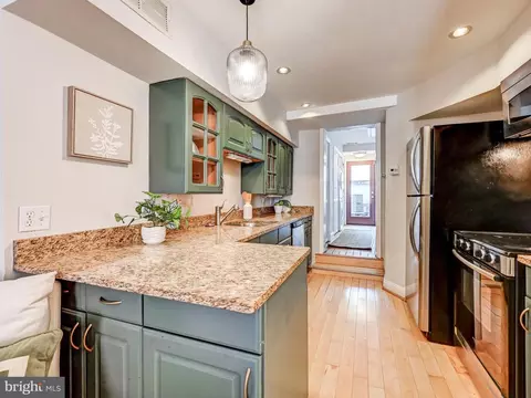 Kitchen - 319 S Durham St, Baltimore, MD 21231 photo 2 of 6