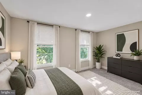 Bedroom - 4115 Newton Ave, Baltimore, MD 21215 photo 5 of 7