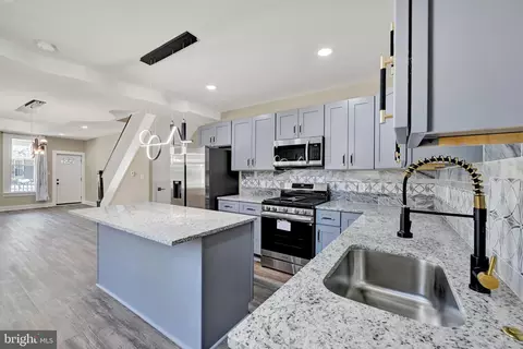 Kitchen - 4115 Newton Ave, Baltimore, MD 21215 photo 3 of 4