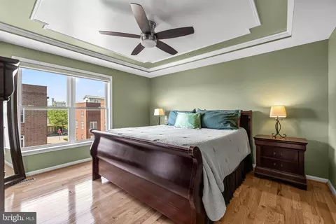 Bedroom - 1900 E Fort Ave, Baltimore, MD 21230 photo 1 of 7