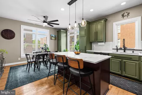 Kitchen - 1900 E Fort Ave, Baltimore, MD 21230 photo 4 of 4