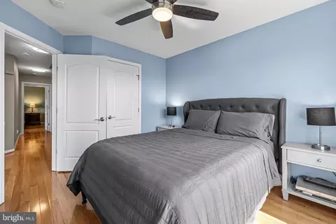 Bedroom - 1900 E Fort Ave, Baltimore, MD 21230 photo 7 of 7