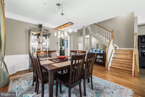 Dining - 1900 E Fort Ave, Baltimore, MD 21230 photo 5 of 5