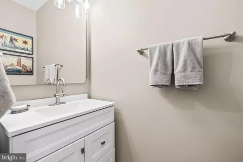 Bath - 1900 E Fort Ave, Baltimore, MD 21230 photo 2 of 4