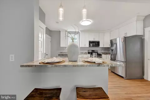 Kitchen - 507 Hollen Rd, Baltimore, MD 21212 photo 1 of 3