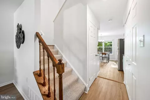 Entry Way - 16 N Wolfe St, Baltimore, MD 21231 photo 2 of 8