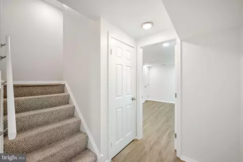 Entry Way - 16 N Wolfe St, Baltimore, MD 21231 photo 7 of 8