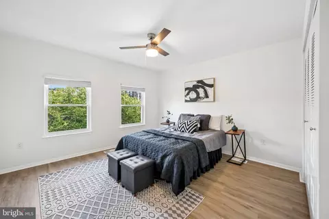 Bedroom - 16 N Wolfe St, Baltimore, MD 21231 photo 1 of 6