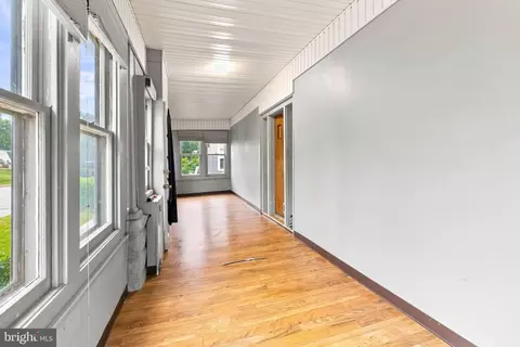 Entry Way - 6804 Brook Ave, Baltimore, MD 21206 photo 1 of 9
