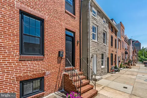 1211 S Clinton St, Baltimore, MD 21224